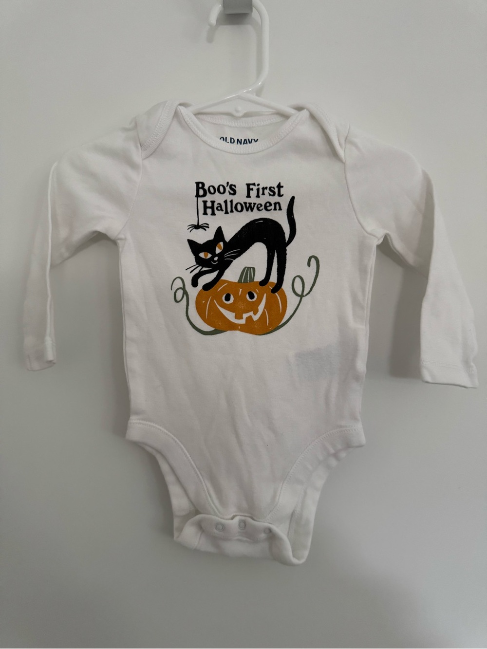 Old Navy White 'Boo's First Halloween' Long-Sleeve Baby One-Piece (6-12 mo)